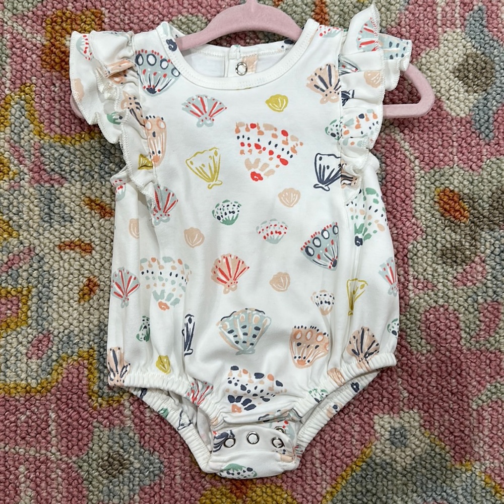 Pehr Bubble Seashell Onsie